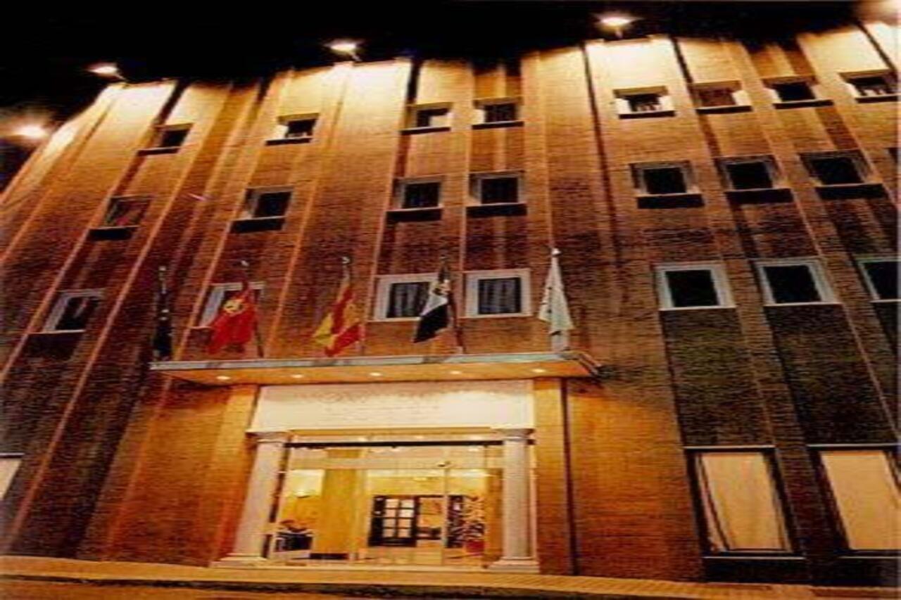 Nova Roma Hotel Merida Exterior photo